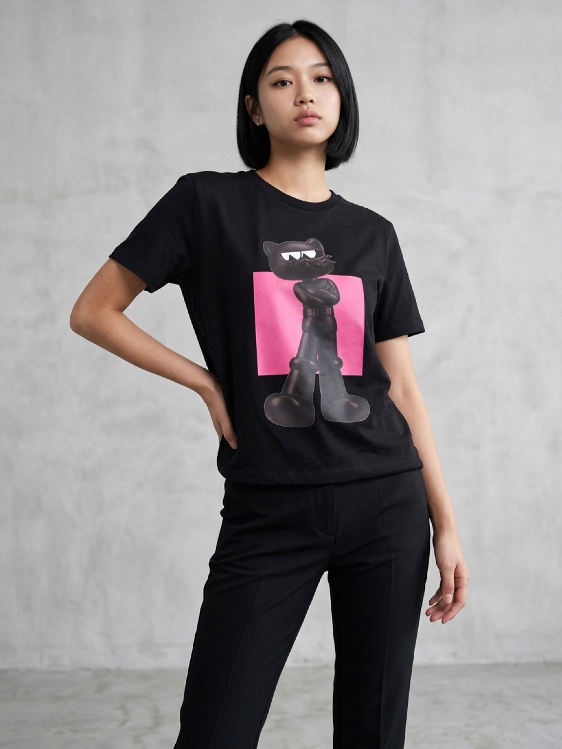 T-shirt noir Art Toy Chat – Image 2